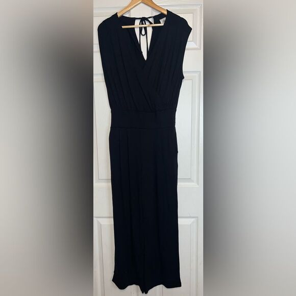 CAbi Downtown Sleeveless Wide Leg Jersey Jumpsuit in Black Size Medium EUC - Picture 2 of 8